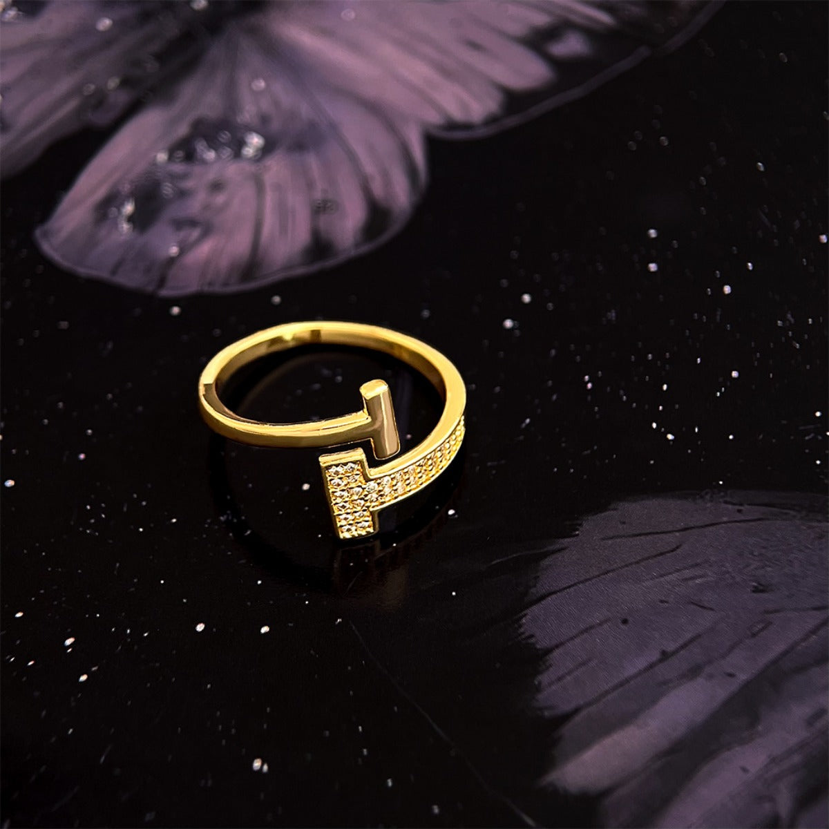 Personalized T-shaped Light Luxury High-end Ring Micro-inlaid Zircon Ring Opening Adjustable Creative Index Finger Ring