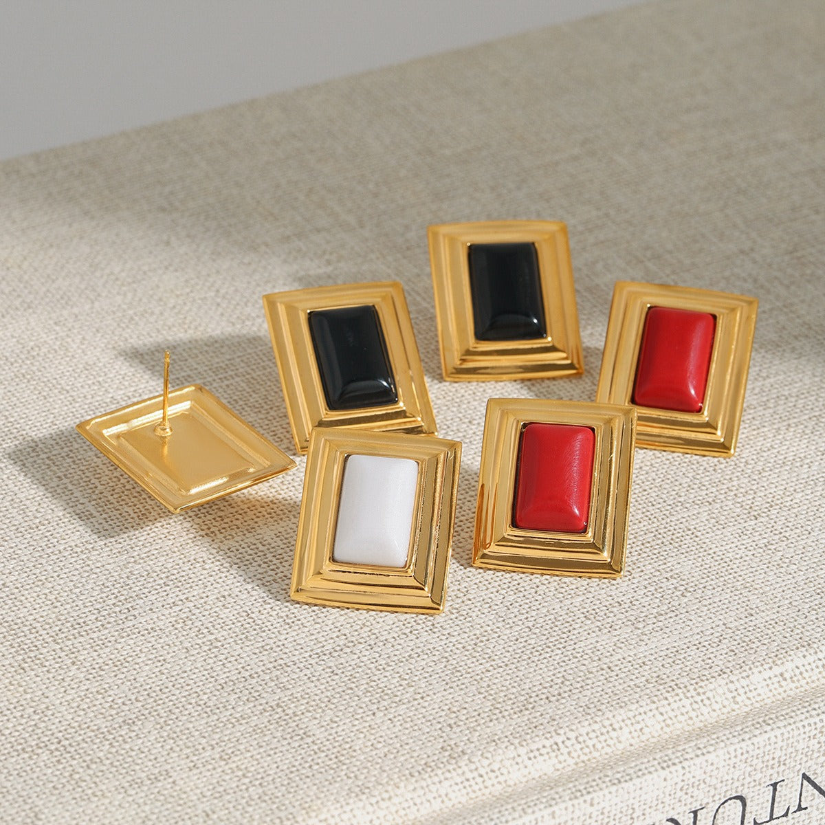 Fashionable and Simple Square Earrings, Geometric High-end Jewelry Accessories, Luxury Female High-end Earrings