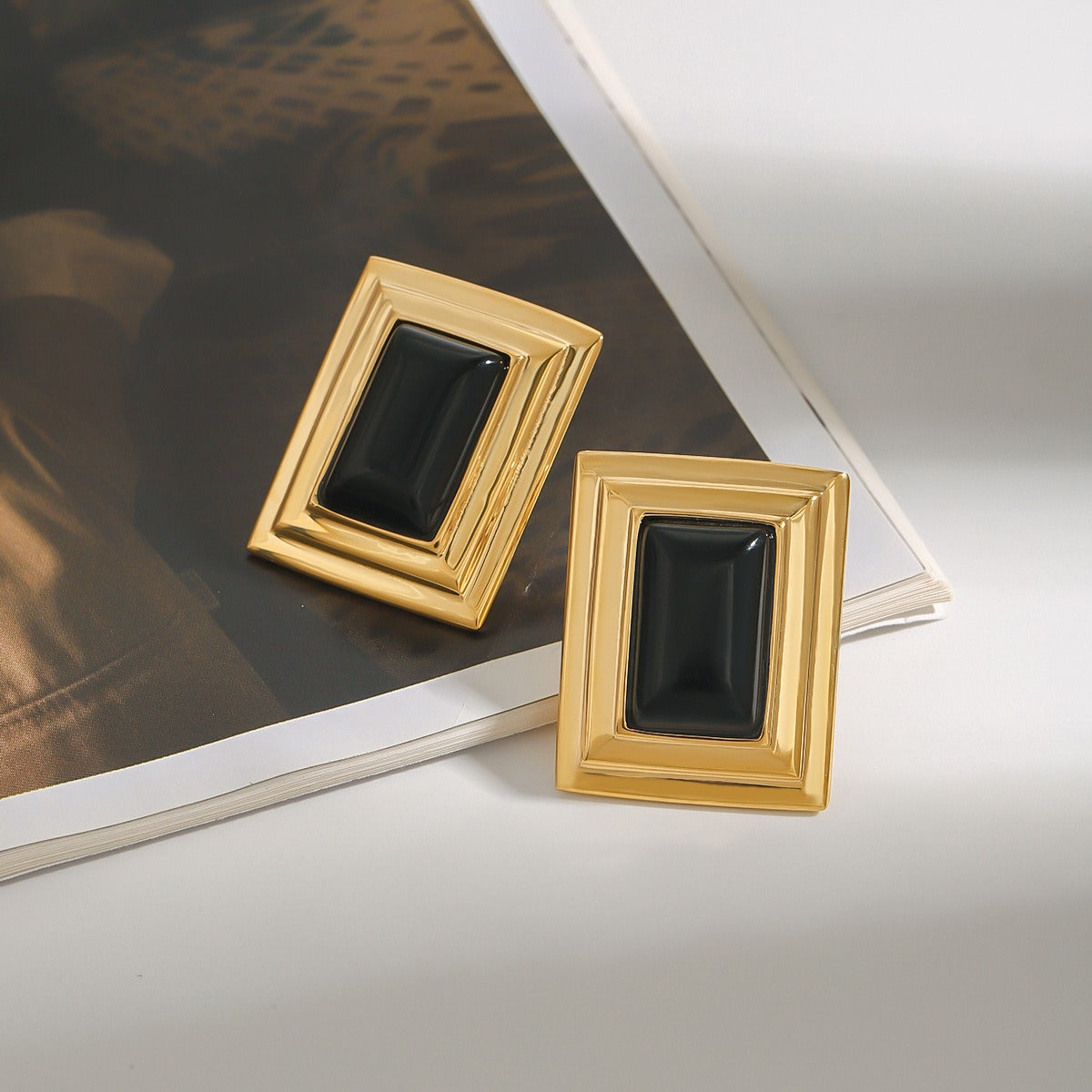 Fashionable and Simple Square Earrings, Geometric High-end Jewelry Accessories, Luxury Female High-end Earrings