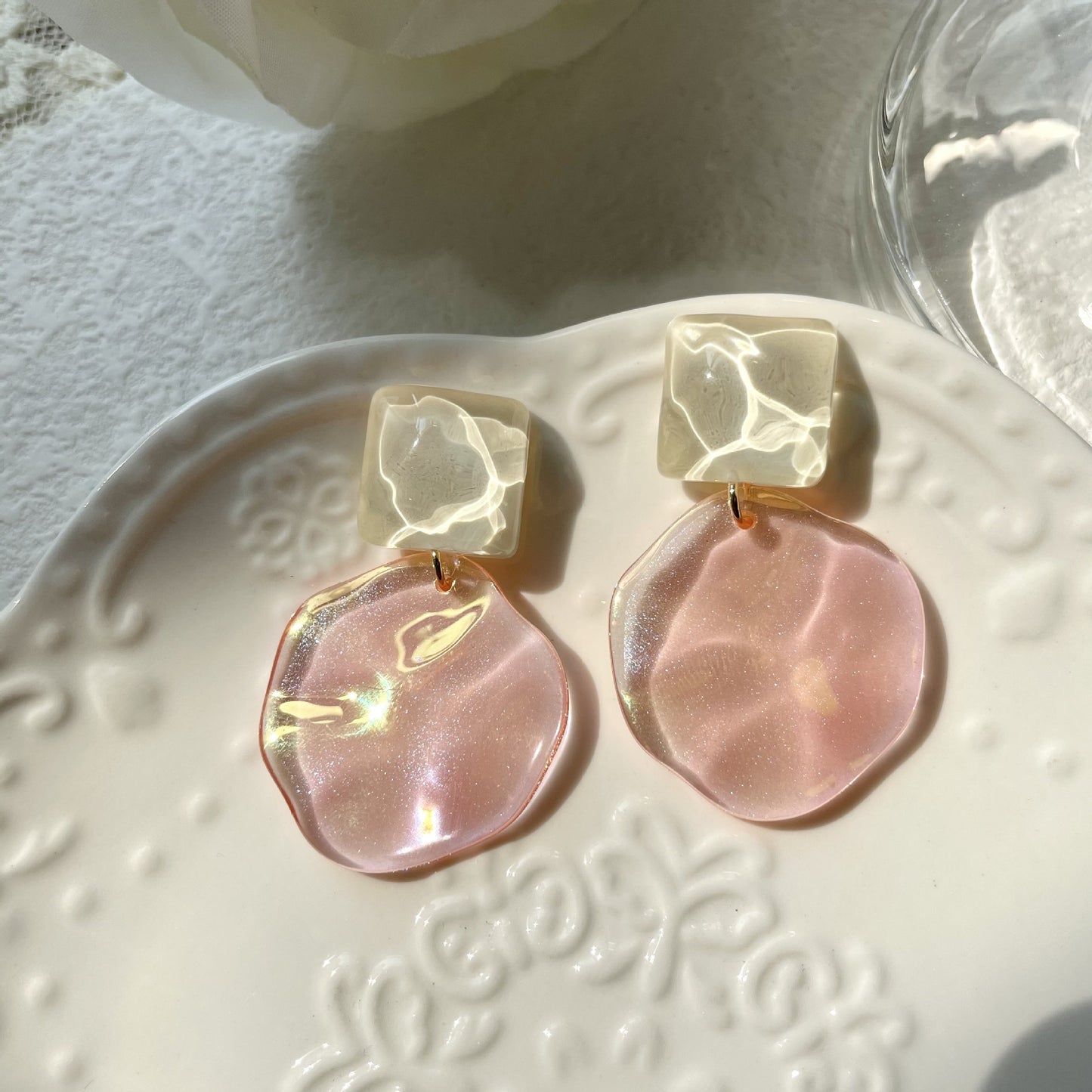 Simple Irregular Earrings, Fashionable and Versatile Earrings High-end Resin Accessories