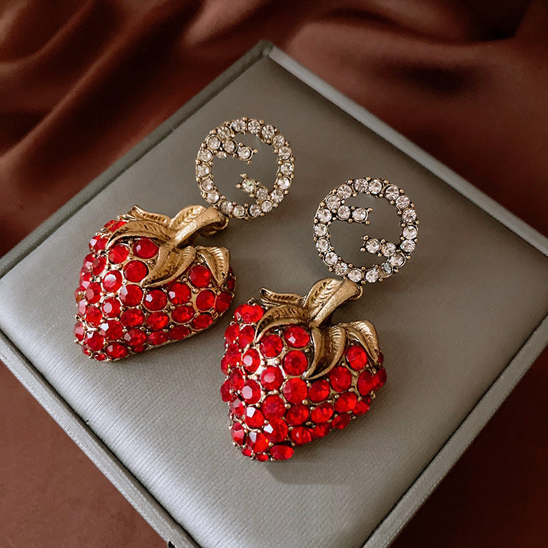 Red-Strawberry Earrings High-end Women's Earrings Fashion Elegant Jewelry Accessories