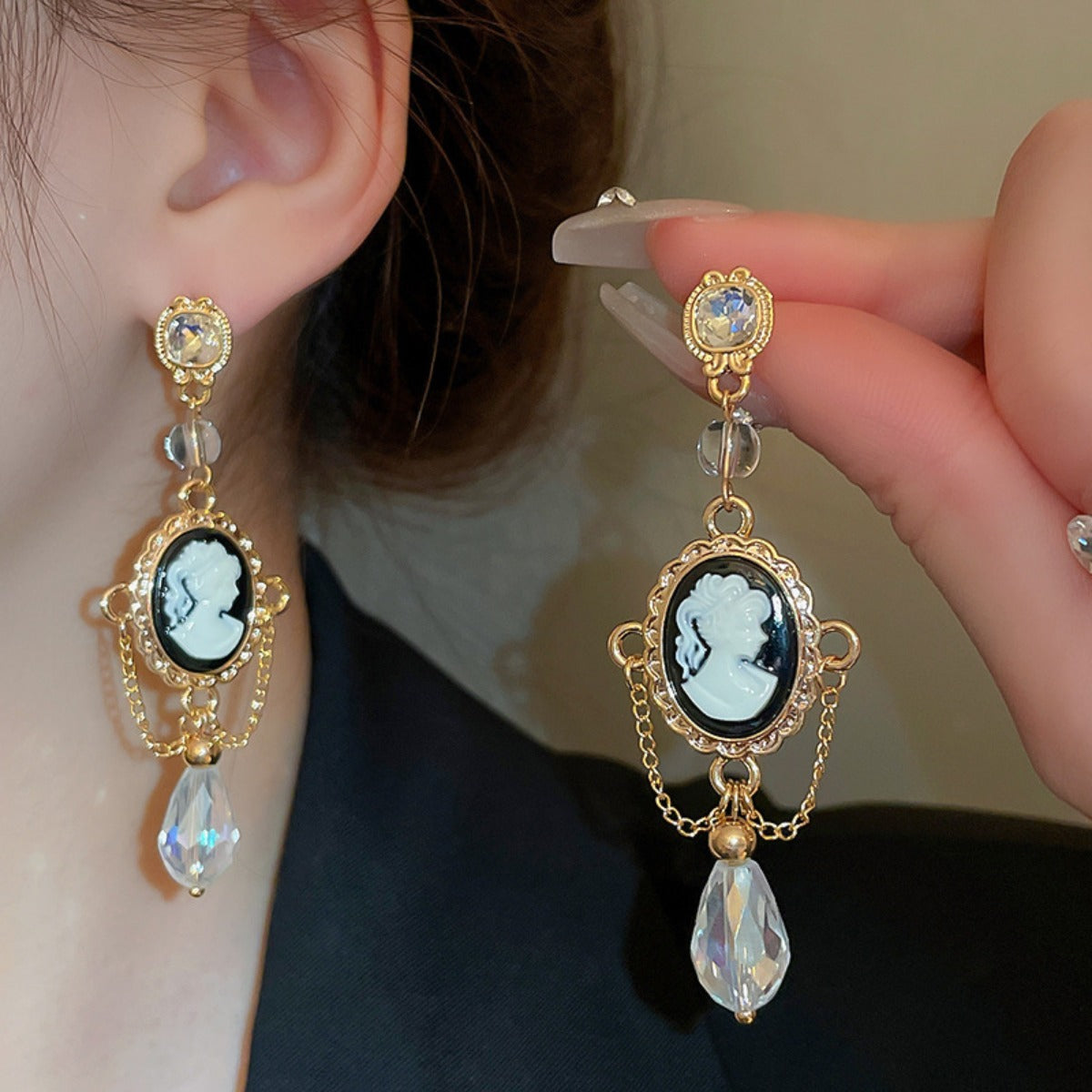 High-End Jewelry Design Earrings Luxury Fashion Earrings Earring Accessories for Confident and Charming Women