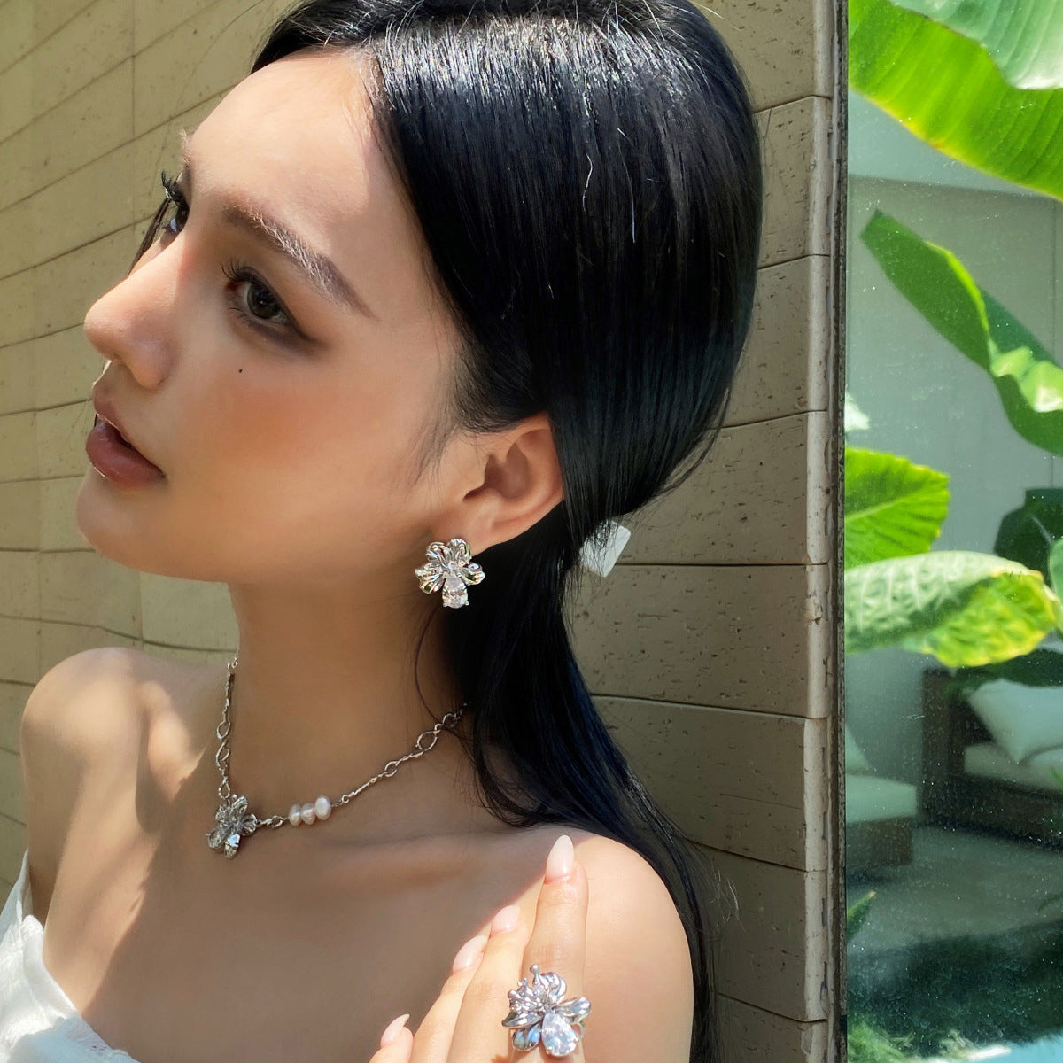 Luxury High-end Diamond-studded Earrings, New Flower Earrings for Women, Designer Jewelry Accessories